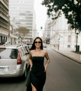 <em>Ana María F.</em>